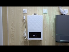 13.1kg Pemanas air dengan aliran air yang seimbang dan katup aliran air Sertifikasi CE